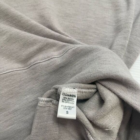 Monrow Grey Crewneck Pullover Long Sleeve Shirt Size Small - Picture 6 of 8